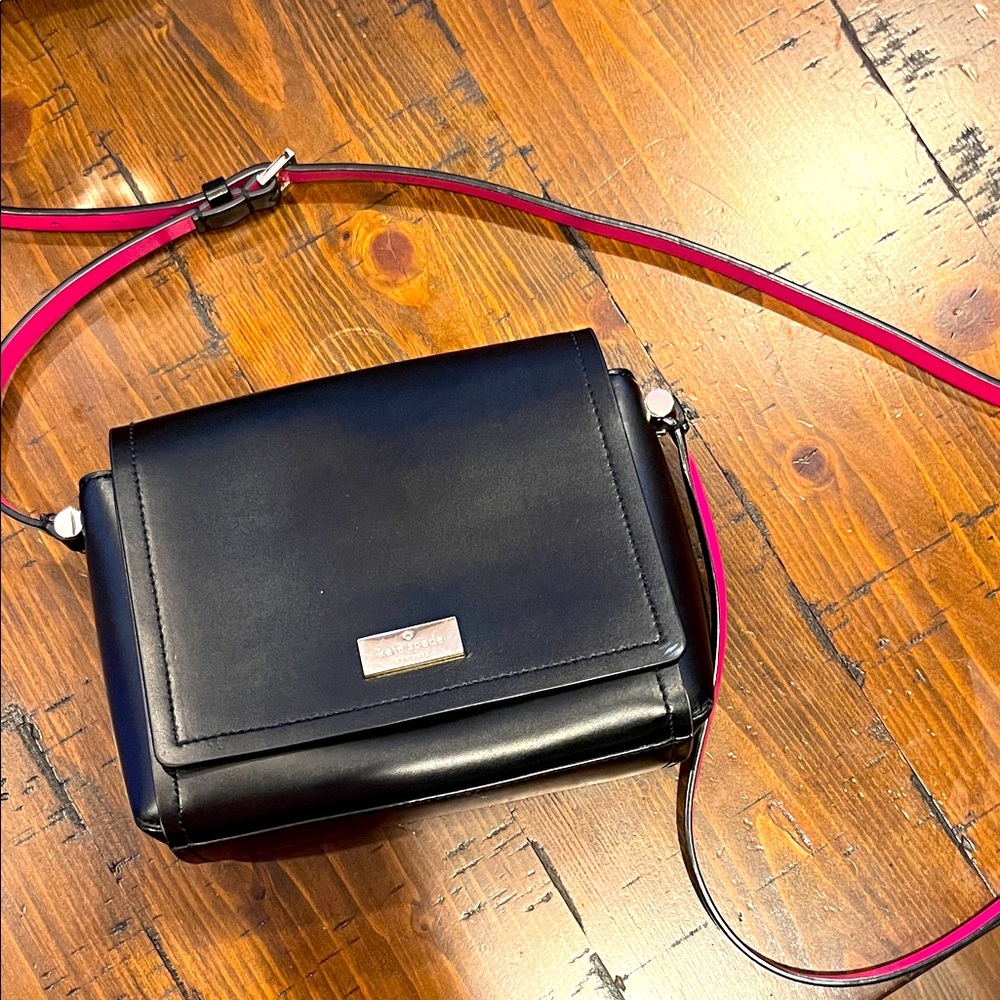GUC Kate Spade crossbody bag